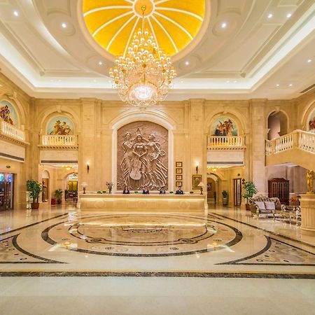 Vienna Hotel Dongguan Hou street Wanda Plaza Esterno foto