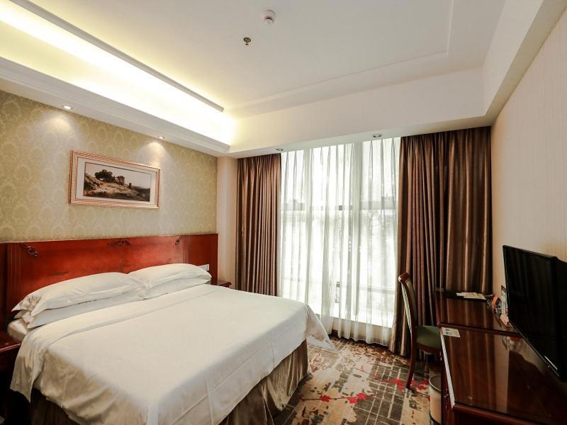 Vienna Hotel Dongguan Hou street Wanda Plaza Esterno foto