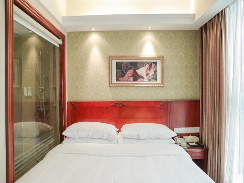 Vienna Hotel Dongguan Hou street Wanda Plaza Esterno foto